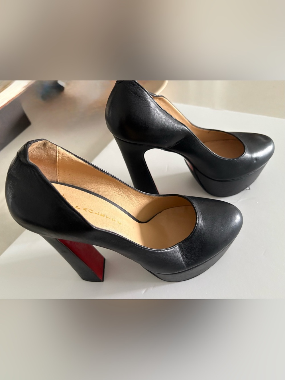 Black Platform Pumps with Red Accent Sole - Women's Heels Sz 8
